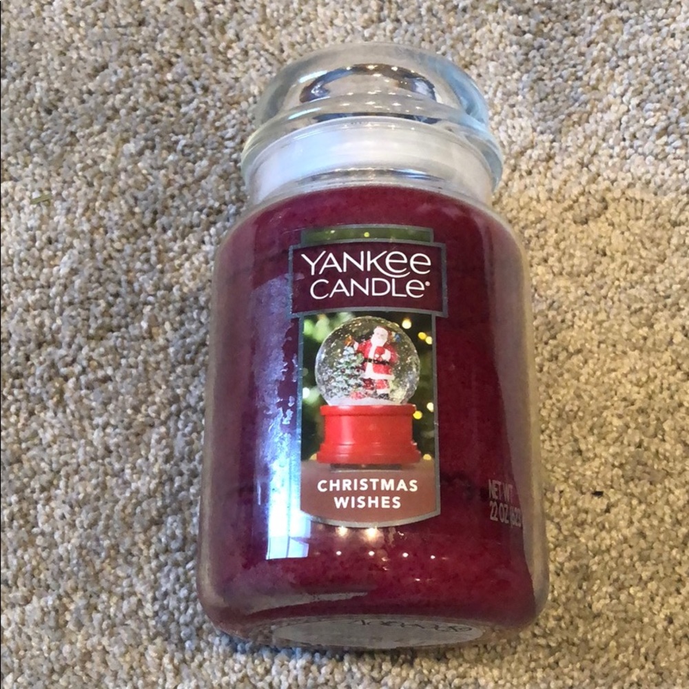 NWT Yankee Candle 22oz Large Candle